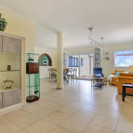 El Castillito Beachfront Holiday home *