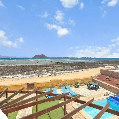 Holiday home El Castillito Beachfront *
